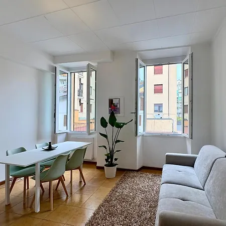 Charming Flat Apartman Como